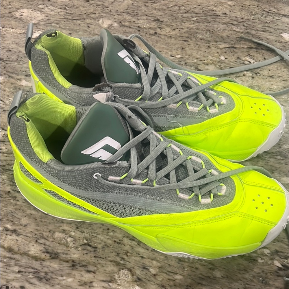 Adidas Men's US 13 Yellow White Green Basketball Comfort New Dame Certified 2.0